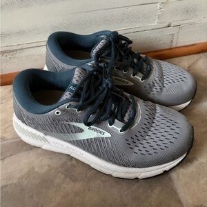 Brooks gray navy aqua running shoes Addiction GTS‎ 15 size 6.5 womens medium 1B